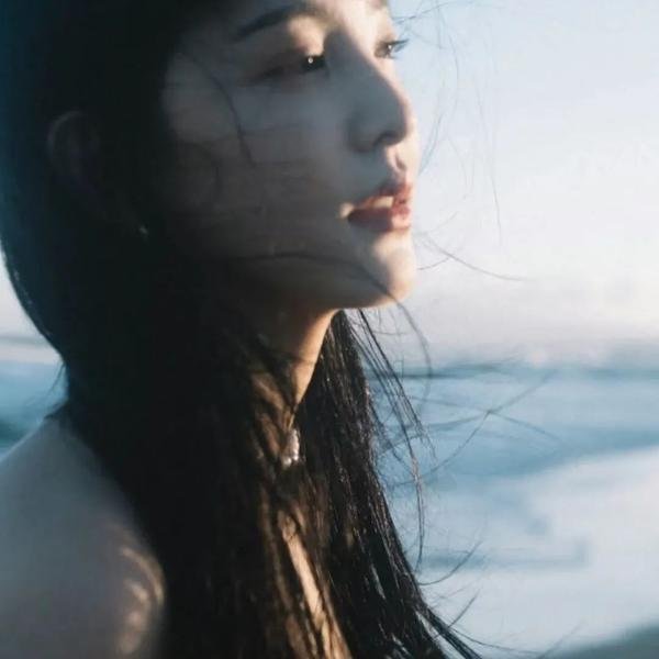 不死情谜